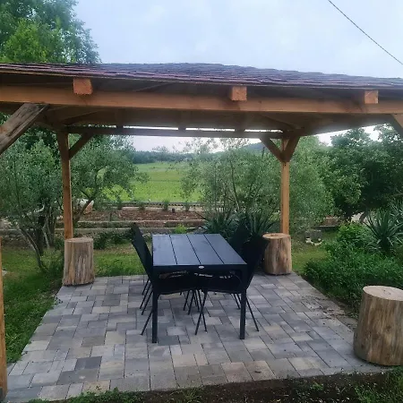 Апартаменти For 3,peaceful And Cosy